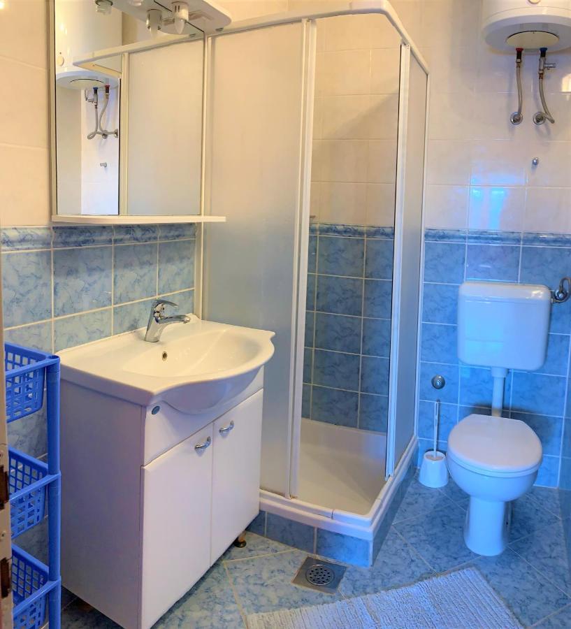 Roko Apartment House Primošten المظهر الخارجي الصورة